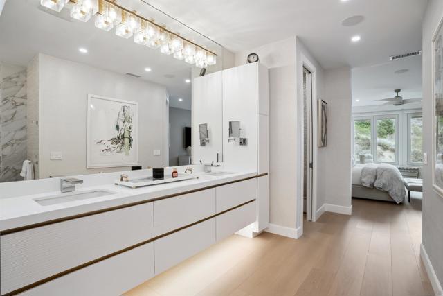 3334 Caminito Cabo Viejo, Del Mar CA: https://media.crmls.org/mediaz/d50dc1ac-3ed9-4ce0-95b9-76656a3f521c.jpg