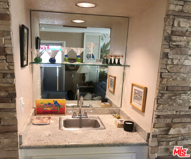 Image 6 of 17 For 2800 Los Felices Circle C