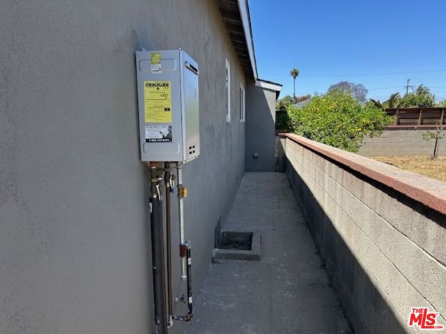 1930 W 153rd Street, Gardena CA: https://media.crmls.org/mediaz/d50e628d-edee-47a3-81a6-e9d25a54f4ac.jpg