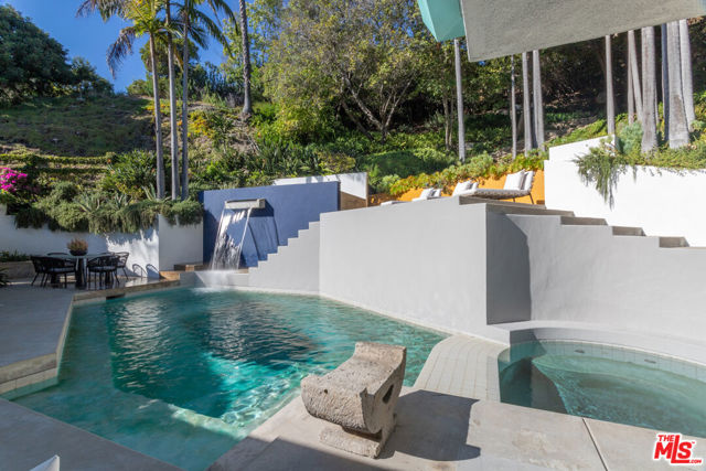 2034 Outpost Drive, Los Angeles CA: https://media.crmls.org/mediaz/d50e723b-2450-46a7-b98d-73e352e3f861.jpg