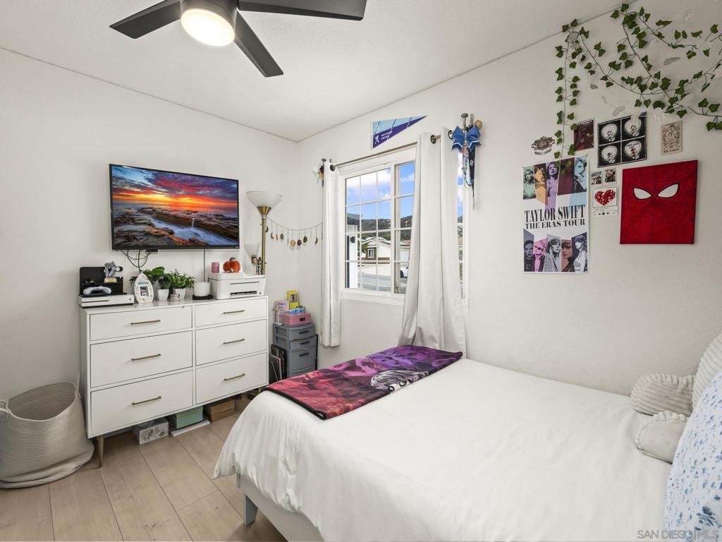 MLS #250044657SD image #10