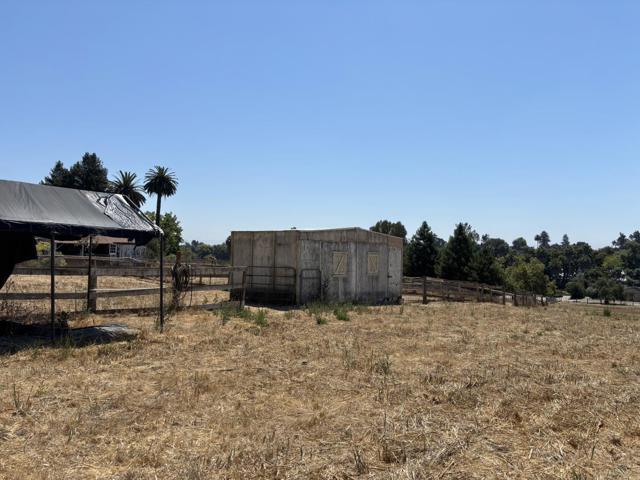 96 Wheelock Road, Watsonville CA: https://media.crmls.org/mediaz/d5127b8a-b12d-49ff-a67b-96f83f2baff0.jpg