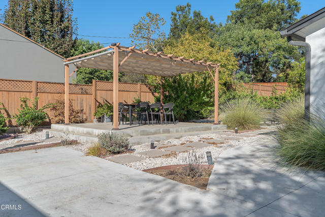 Detail Gallery Image 32 of 42 For 5200 Dahlia Dr, Los Angeles,  CA 90041 - 3 Beds | 3 Baths