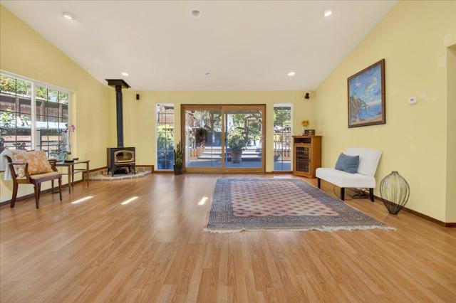 1222 Via Del Sol Road, Salinas CA: https://media.crmls.org/mediaz/d51358e5-8375-4a13-9e52-fa9515155a2b.jpg