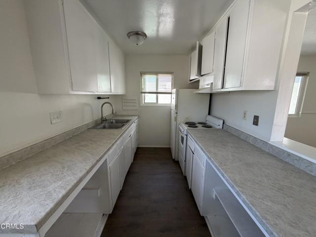 Detail Gallery Image 4 of 8 For 6359 Whipporwill St, Ventura,  CA 93003 - 2 Beds | 1 Baths