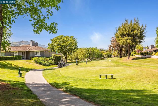 1934 Saint George Rd, Danville CA: https://media.crmls.org/mediaz/d514b6f5-3ad9-416b-a996-afedc4cfbcbf.jpg