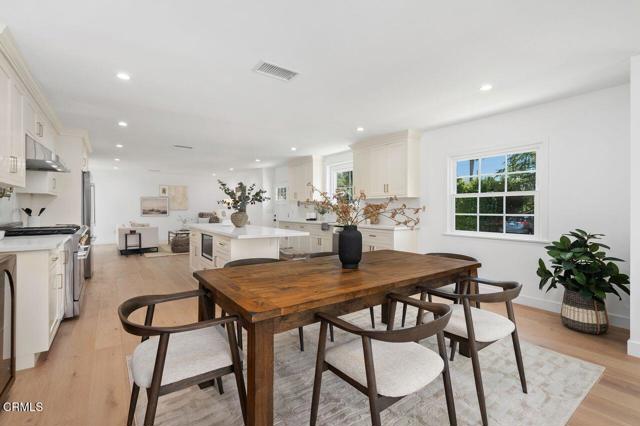 1105 Fairview Drive, La Canada Flintridge CA: https://media.crmls.org/mediaz/d514bb60-caad-4aa5-a6d1-b7bcefb12c4d.jpg