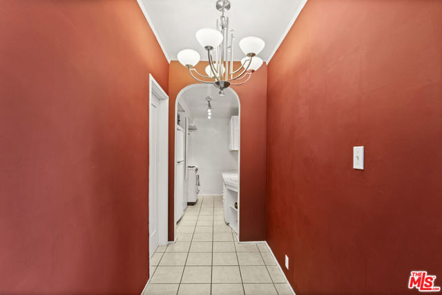 2014 Whitley Avenue, Los Angeles CA: https://media.crmls.org/mediaz/d5151180-195d-4fd3-b2e1-3c3930ef3ff3.jpg