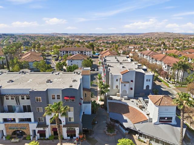 1241 Santa Cora Ave, Chula Vista CA: https://media.crmls.org/mediaz/d5151ebd-fe78-4c6c-acab-7d152895ea83.jpg