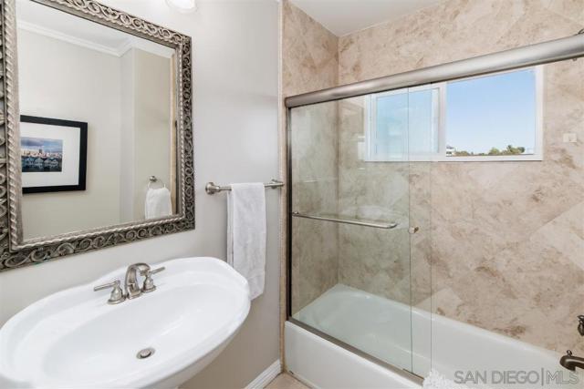 Image 11 of 31 For 4275 Crestview Dr
