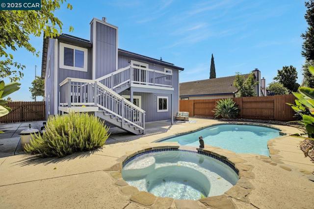 3899 Creekside Way, Oakley CA: https://media.crmls.org/mediaz/d5162b5d-a2a2-4e1c-ae44-be65dd1071dd.jpg