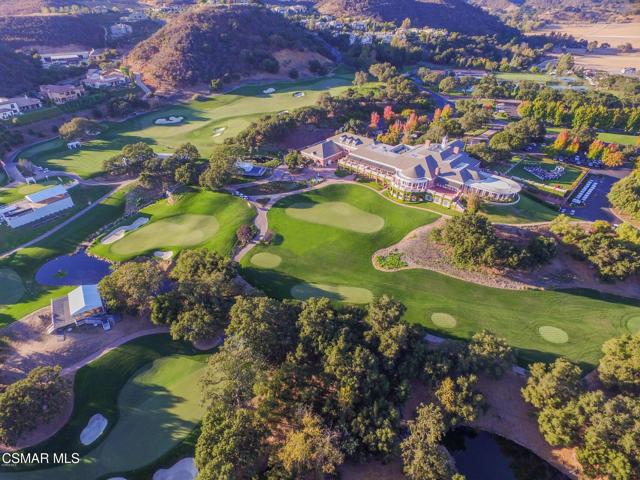2366 Heatherbank Court, Lake Sherwood CA: https://media.crmls.org/mediaz/d5167387-a3e3-48dd-8d80-49a871cc2ca0.jpg
