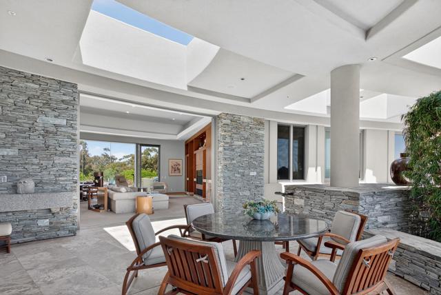 Detail Gallery Image 30 of 40 For 17534 Los Morros, Rancho Santa Fe,  CA 92067 - 4 Beds | 4/4 Baths