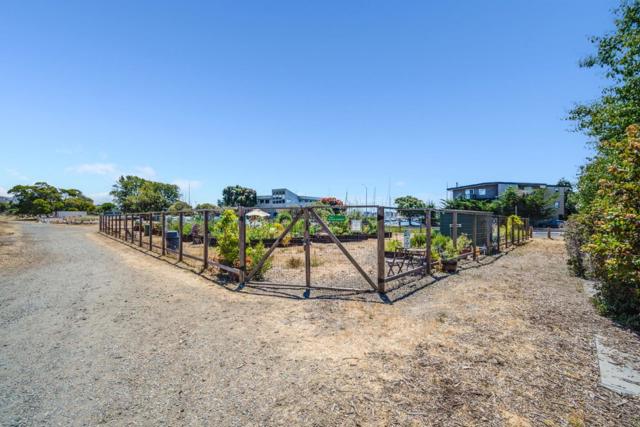 1300 Quarry Court, Richmond CA: https://media.crmls.org/mediaz/d518359d-f281-402c-a71c-5af0bcfaf989.jpg