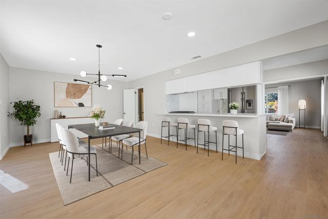 2967 Dove St, San Diego CA: https://media.crmls.org/mediaz/d518a74e-aee6-42d6-b98f-b2841fa6dd41.jpg