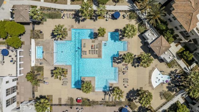 5140 Calle Sand Arch, San Diego CA: https://media.crmls.org/mediaz/d519210b-378b-48c2-b6a0-9a025aa7a908.jpg