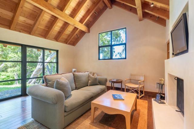 5441 Quail Meadows Drive, Carmel CA: https://media.crmls.org/mediaz/d51ae9ec-dc66-4cd5-affe-7757e3fdf8e7.jpg
