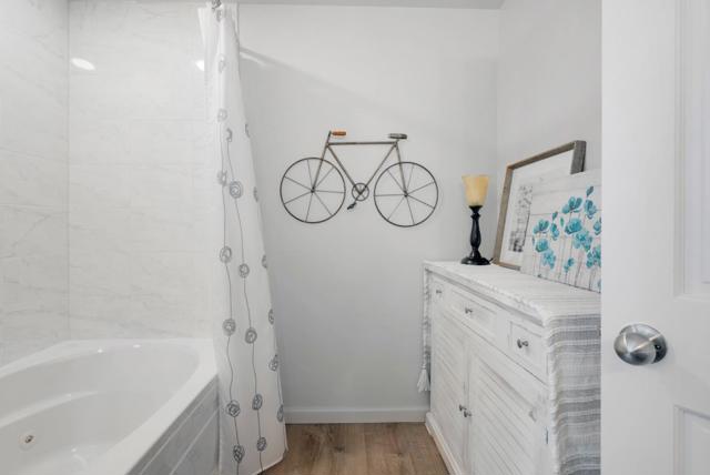 120 Marks Drive, Hollister CA: https://media.crmls.org/mediaz/d51baea9-5565-416c-8663-19f5f236be45.jpg