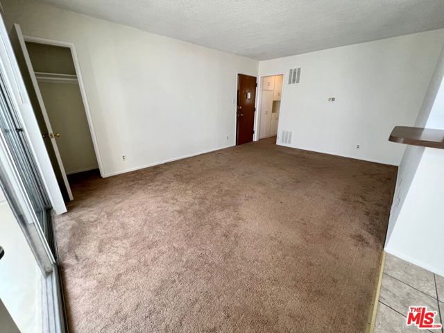 Drew Fenton | 11727 Mayfield Avenue Los Angeles CA | MLS: 7439608 Drew Fenton | 11727 Mayfield Avenue Los Angeles CA | MLS: 7439608