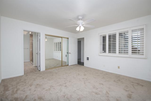 4402 Shearwater Way, Oceanside CA: https://media.crmls.org/mediaz/d51cc04b-e212-43be-8c67-dac8c75d1fae.jpg