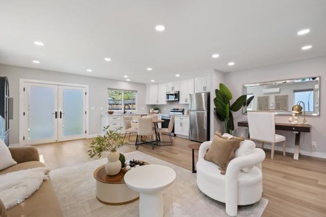 Image 20 of 25 For 1950 Hackett Avenue