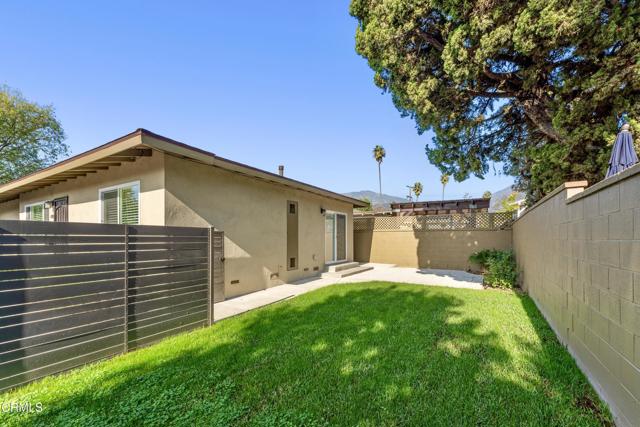 Detail Gallery Image 2 of 34 For 420 Violet Ave #C,  Monrovia,  CA 91016 - 2 Beds | 2 Baths