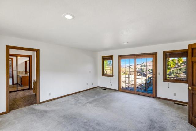 274 Corral De Tierra Road,  CA: https://media.crmls.org/mediaz/d51f2969-b65c-46c3-94fe-494a44d0c126.jpg