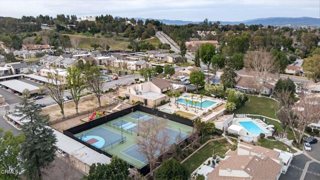 Detail Gallery Image 38 of 46 For 25702 Vista Fairways Dr, Valencia,  CA 91355 - 2 Beds | 2 Baths