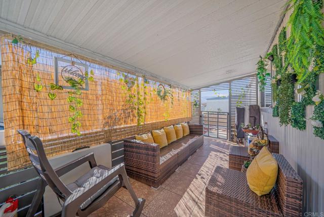 Detail Gallery Image 4 of 43 For 444 Anita St #19,  Chula Vista,  CA 91911 - 2 Beds | 2 Baths