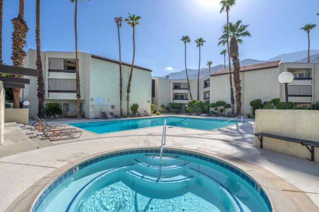 1552 S Camino Real, Palm Springs CA: https://media.crmls.org/mediaz/d5222d59-7402-468c-b0c1-d1dcf0a1e351.jpg