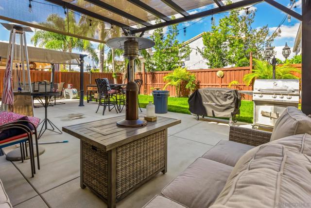 1299 Bellingham, Oceanside CA: https://media.crmls.org/mediaz/d523c58b-936d-4827-9594-8102d896d925.jpg
