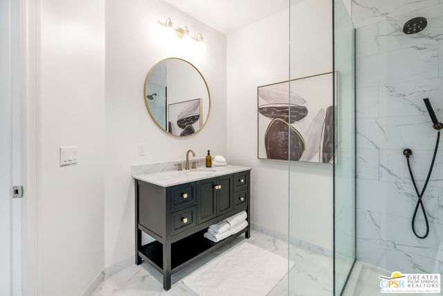 1 Saint Petersburg Court, Rancho Mirage CA: https://media.crmls.org/mediaz/d5240212-6db7-4661-bb90-0236da1bff15.jpg