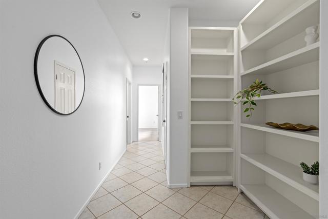 23527 Green Glen Road, Ramona CA: https://media.crmls.org/mediaz/d524d294-2a5f-4ad2-90fb-ebf1b3c842f1.jpg