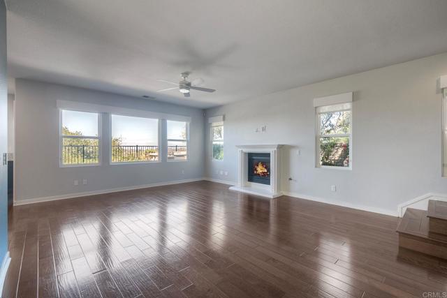 7303 Sitio Castano, Carlsbad CA: https://media.crmls.org/mediaz/d5253fb0-d7f0-4baf-aa05-58471d1bf775.jpg
