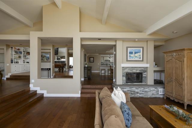 Image 5 of 57 For 2658 Galicia Way