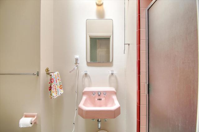 1107 Morningside Avenue, South San Francisco CA: https://media.crmls.org/mediaz/d527dab4-c6cb-4776-a222-e10c93831692.jpg