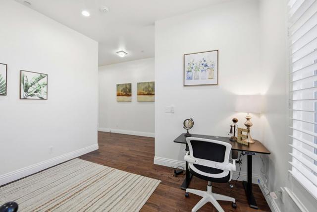 43141 Continental Drive, Fremont CA: https://media.crmls.org/mediaz/d5289467-df5b-43ce-9fb1-91ef57b2efb9.jpg