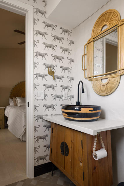 201 Augusta Drive, Palm Desert CA: https://media.crmls.org/mediaz/d5289a18-5064-4c33-b2a2-9273ef7a7c5a.jpg