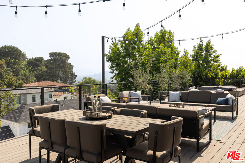 MLS #25567183 img 19