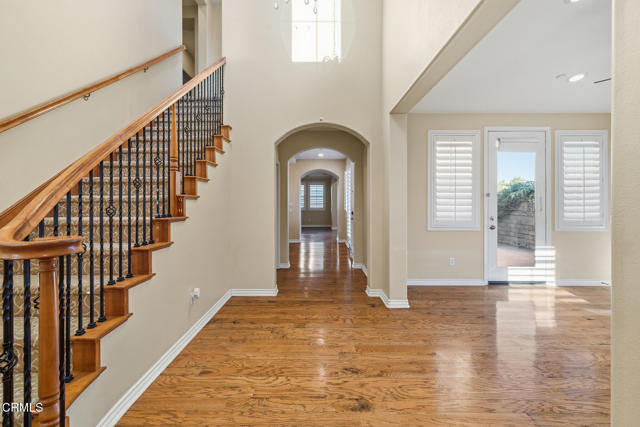 Detail Gallery Image 8 of 39 For 676 Chesapeake Pl, Ventura,  CA 93004 - 6 Beds | 3/1 Baths