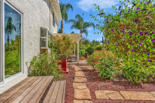 2903 Mitton Drive, San Jose CA: https://media.crmls.org/mediaz/d5296664-6c37-4f89-929c-9e4de4d49eb1.jpg