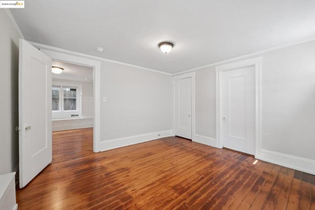 3116 Harrison St, Oakland CA: https://media.crmls.org/mediaz/d52afa60-6b9c-45da-b32b-45e135829ed0.jpg