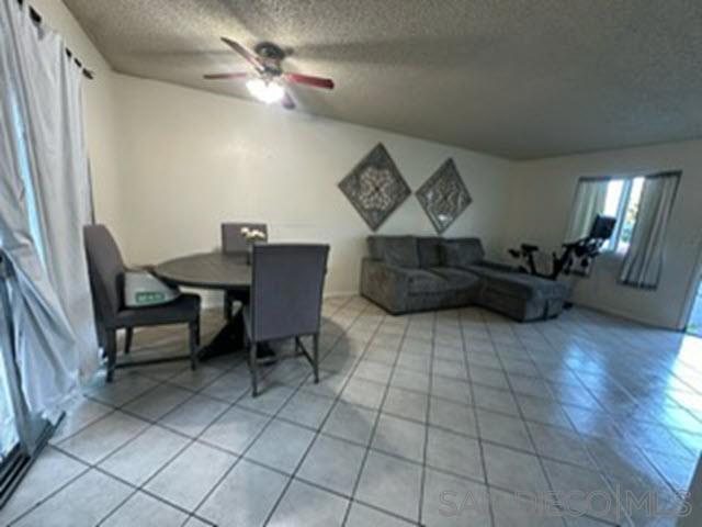 4666 HOME, San Diego CA: https://media.crmls.org/mediaz/d52b7811-c4b9-4216-bdff-c654361b46b3.jpg