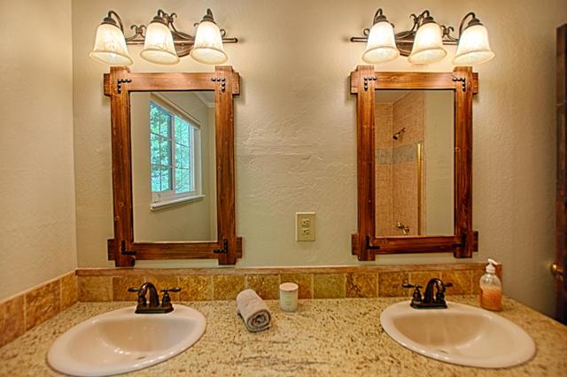 7030 Scotts Valley Drive, Scotts Valley CA: https://media.crmls.org/mediaz/d52be6c0-40f9-4e16-803d-c3c5340622e0.jpg