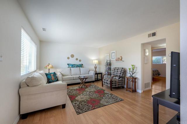 3711 Mira Pacific Drive, Oceanside CA: https://media.crmls.org/mediaz/d52c9717-a680-44ac-8c2c-b94a97f8ea83.jpg