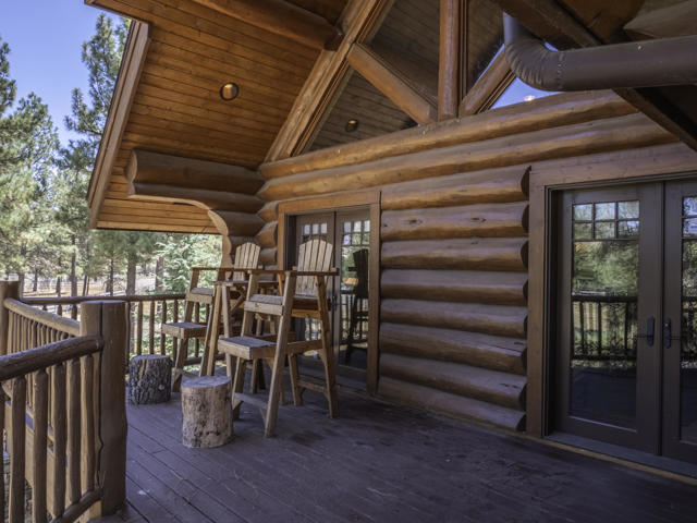61072 Devils Ladder Road, Mountain Center CA: https://media.crmls.org/mediaz/d52da672-20b3-4fcd-b1ac-2cb5c626f8e9.jpg