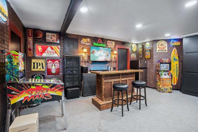 416 Alyssum, Oceanside CA: https://media.crmls.org/mediaz/d52dbe74-dfa2-4c7a-9218-7074fcccb820.jpg