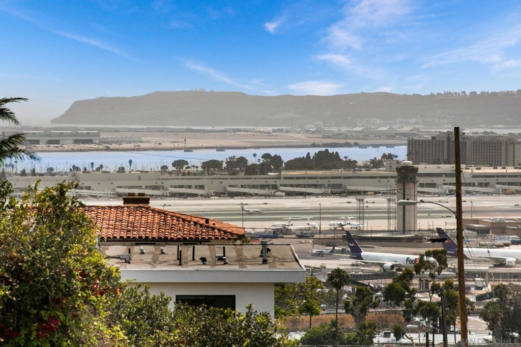 MLS #250032243SD image #16