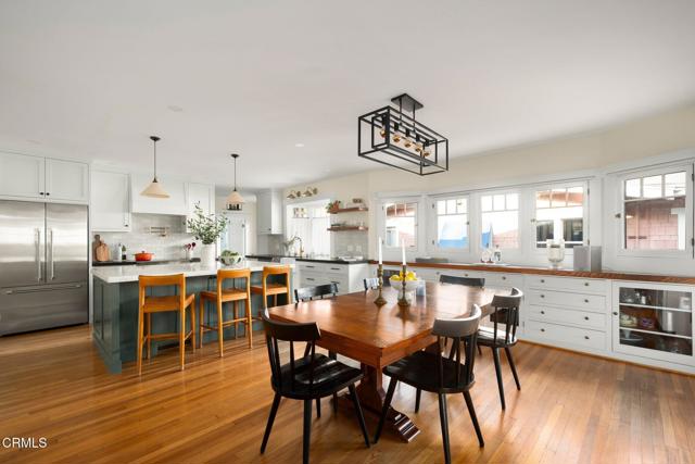 Detail Gallery Image 10 of 37 For 501 Douglas St, Pasadena,  CA 91104 - 3 Beds | 2 Baths