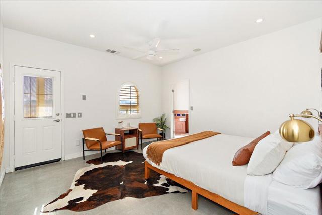 6207 Red Bluff Avenue, Yucca Valley CA: https://media.crmls.org/mediaz/d534ef73-905c-4f22-8303-323e968a6758.jpg